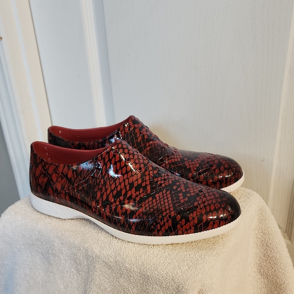 Bion Red Snake Print Shoes